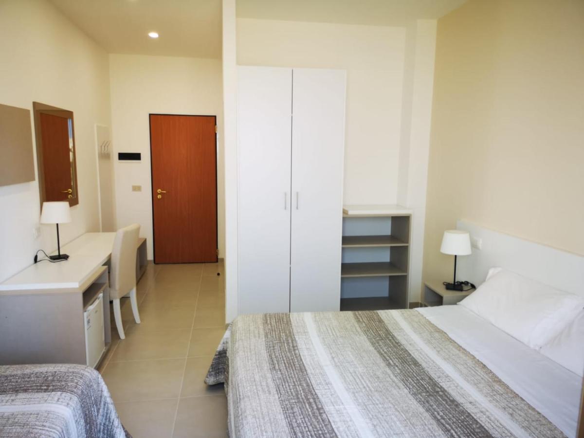 Hotel Jonio Lido di Noto エクステリア 写真