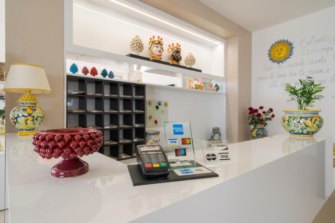 Hotel Jonio Lido di Noto エクステリア 写真