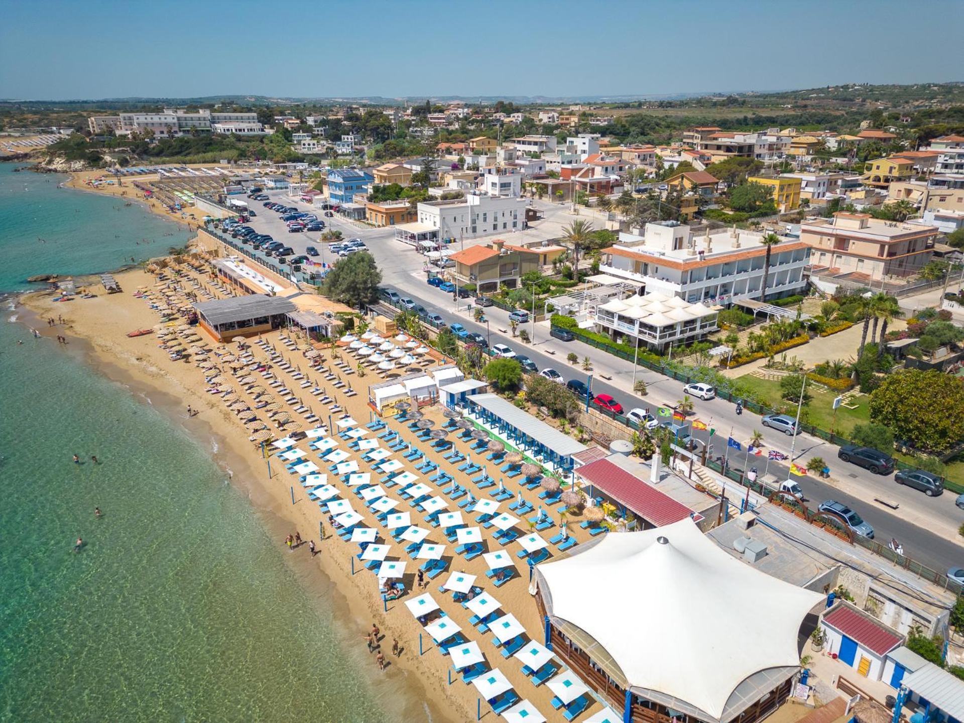 Hotel Jonio Lido di Noto エクステリア 写真
