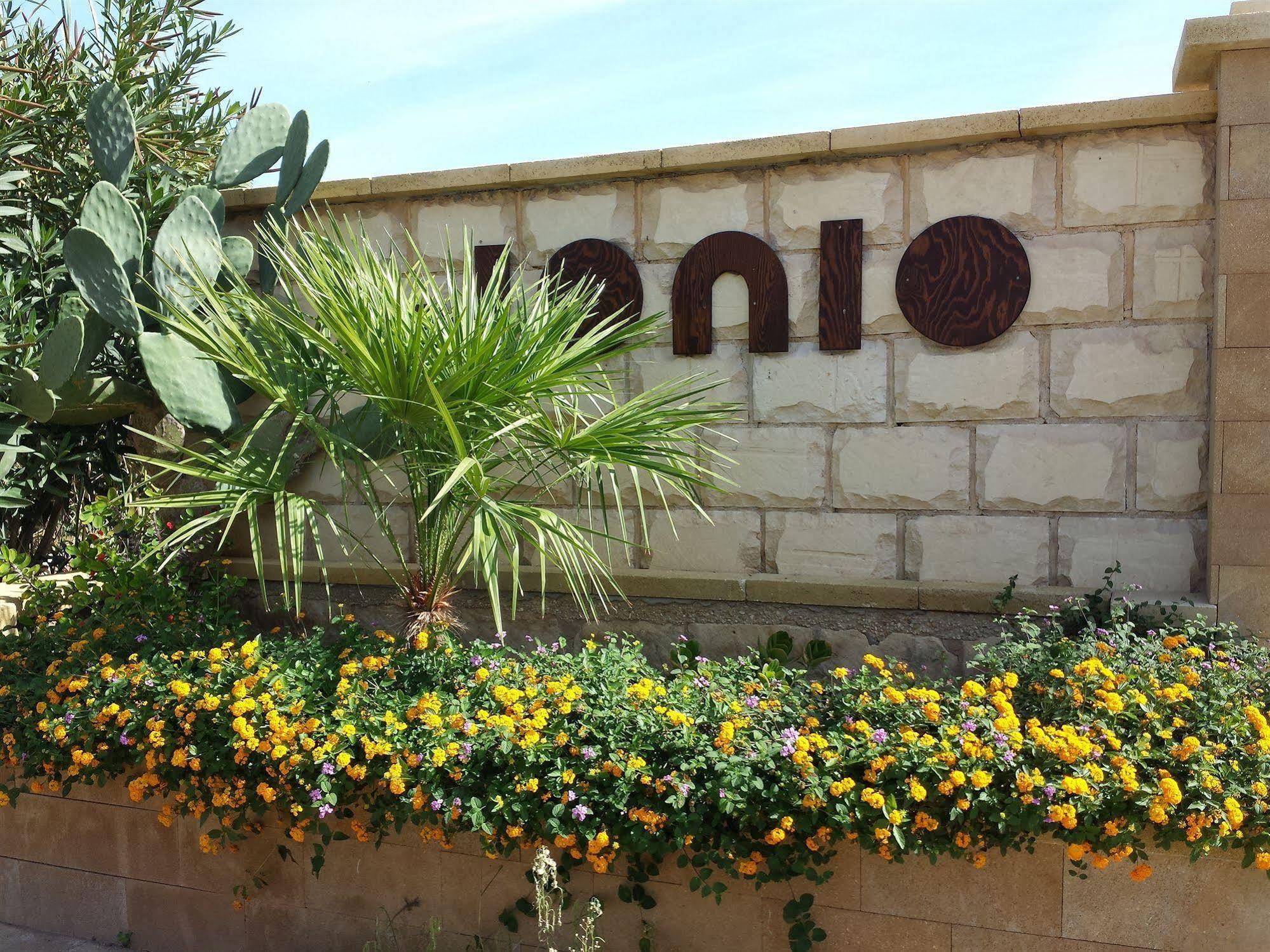 Hotel Jonio Lido di Noto エクステリア 写真